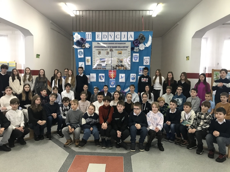 Szkoła Podstawowa Nr 51 W Gdyni Urodzinowe dyktando dla Gdyni - Szkoła Podstawowa nr 51 w Gdyni